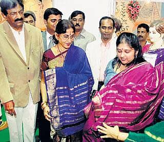 ರೇಷ್ಮೆ ಉತ್ಸವ: ಶೇ 20 ರಿಯಾಯ್ತಿ