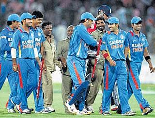 ಸೋಲಿನ ಸರಪಳಿ ತುಂಡರಿಸಿದ ದೋನಿ