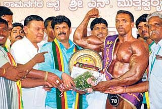 ಸತ್ಯನಾರಾಯಣ ಮಿಸ್ಟರ್ ಜಯಕರ್ನಾಟಕ