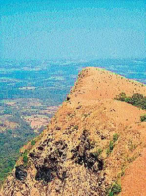 ಕುಗ್ರಾಮದಲ್ಲಿ ಕುಣುಬಿಯರ ಬದುಕು