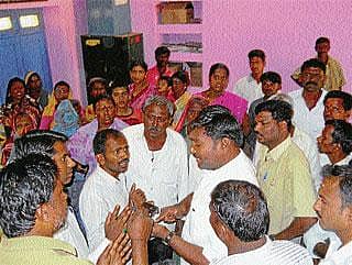 ಕುಷ್ಟಗಿ: ನೀರಿನ ತಾಪತ್ರಯ- ನಾಗರಿಕರ ಆಕ್ರೋಶ