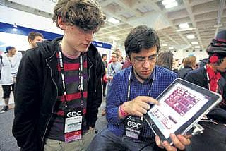 ಆನ್ಲೈನ್ ಗೇಮ್ನಕಲಿ ಹಾವಳಿ