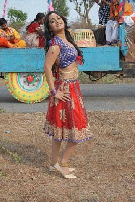 ಬೆಲ್ಲಕ್ಕೆ ನಂಟರು ಬೇವು ಒಲ್ಲೆನೆಂಬರು