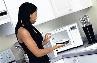 ಮೈಕ್ರೊವೇವ್ ಎಂಬ ಮಾಯಾಪೆಟ್ಟಿಗೆ