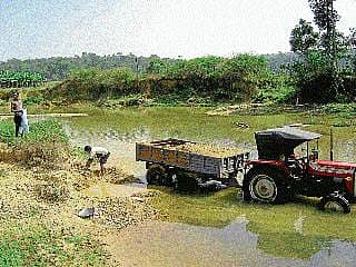 ಅಕ್ರಮ ಮರಳು ಗಣಿಗಾರಿಕೆ; ಪರಿಸರಕ್ಕಾದ ಹಾನಿ ಅಗಾಧ