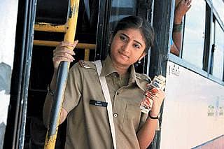 ಕನಕ: ರೈಟ್ ರೈಟ್...