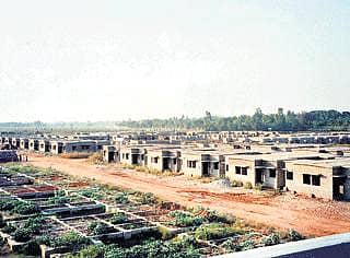 ನಿವೇಶನವೇ ಇಲ್ಲ!