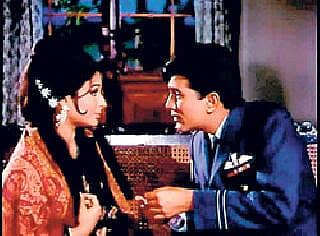 ತೆರೆಯ ಹಿಂದೆ ಸರಿದು ಹೋದ ಸೂಪರ್‌ಸ್ಟಾರ್