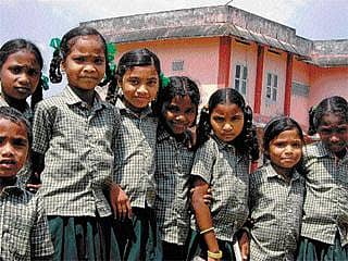 ಸಮ ಸಮವಸ್ತ್ರವೆಂಬ ಸಂಕೋಲೆ ಏಕೆ?