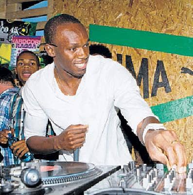 ಜಮೈಕ ರಿಲೆ ತಂಡದ ವಿಶ್ವದಾಖಲೆ