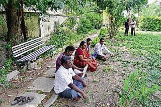 ಉದ್ಯಾನ ಸ್ವಚ್ಛತೆಗೆ ಹೀಗೊಂದು ಪ್ರತಿಭಟನೆ...