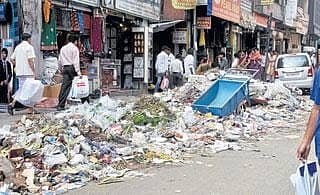 ಕಸದ ಸಮಸ್ಯೆ: ನಾಳೆ ಗೃಹ ಸಚಿವರ ಭೇಟಿ