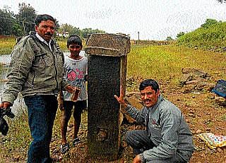 ಹಳೆ ಕುಮ್ಮೂರಿನಲ್ಲಿ ಅಪರೂಪದ ಶಿಲಾಶಾಸನ ಪತ್ತೆ