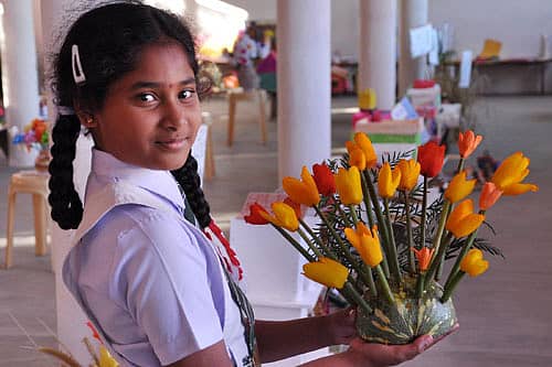 ಆಲೂಗೆಡ್ಡೆ ಹಾಗೂ ಕುಂಬಳಕಾಯಿಯಿಂದ  ಮಾಡಿರುವ ಹೂವಿನ ಗೊಂಚಲು.