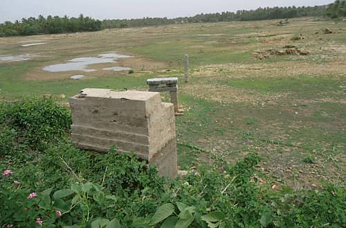 ಚಿಕ್ಕನಾಯಕನಹಳ್ಳಿಯ ಅವಳಗೆರೆ ಕೆರೆ.