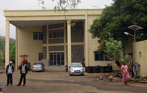 ಚಿಕ್ಕೋಡಿ ಪಟ್ಟಣದಲ್ಲಿ ನಿರ್ಮಾಣ ಹಂತದಲ್ಲಿರುವ ನಿರೀಕ್ಷಣಾ ಮಂದಿರದ 2ನೇ ಬ್ಲಾಕ್ ಕಟ್ಟಡ.