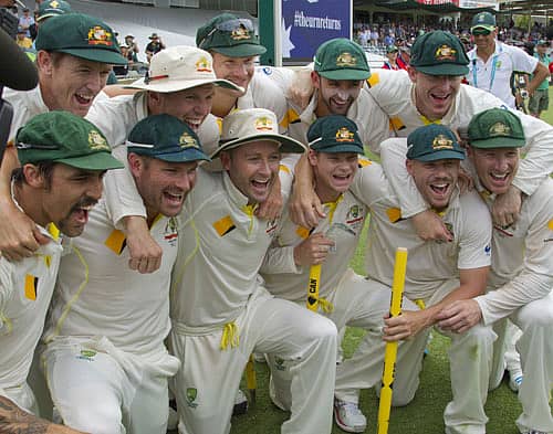 ‘ಆ್ಯಷಸ್ ಗೆದ್ದ ಸಂಭ್ರಮದಲ್ಲಿ ಆಸ್ಟ್ರೇಲಿಯಾ ತಂಡದ ಆಟಗಾರರು –ಎಎಫ್ಪಿ ಚಿತ್ರ