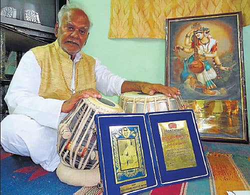 ಜಮಾದಾರಗೆ ಕರ್ನಾಟಕ ಕಲಾಶ್ರೀ ಪ್ರಶಸ್ತಿ