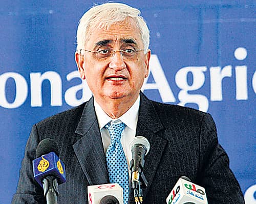 ನರ್ಸರಿ ವಿದ್ಯಾರ್ಥಿಗೆ ಮೋದಿ ಹೋಲಿಸಿದ ಖುರ್ಷಿದ್