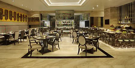 ಬಾಗಿಲಿಲ್ಲದ ವಿಶಿಷ್ಟ ಹೋಟೆಲ್