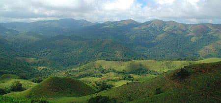 ಪಶ್ಚಿಮ ಘಟ್ಟ ವ್ಯಾಪ್ತಿಗೆ ಒಳಪಡುವ ಮಾಂದಲ್ಪಟ್ಟಿ ವಿಹಂಗಮ ನೋಟ