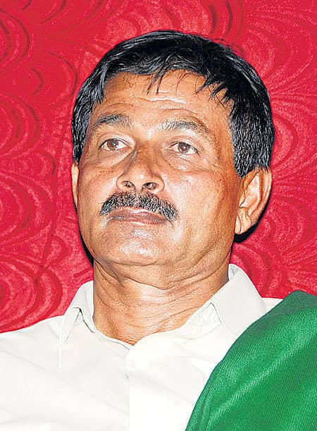 ಗುಲಾಮಗಿರಿಗೆ ದೂಡುವ ಬಜೆಟ್‌