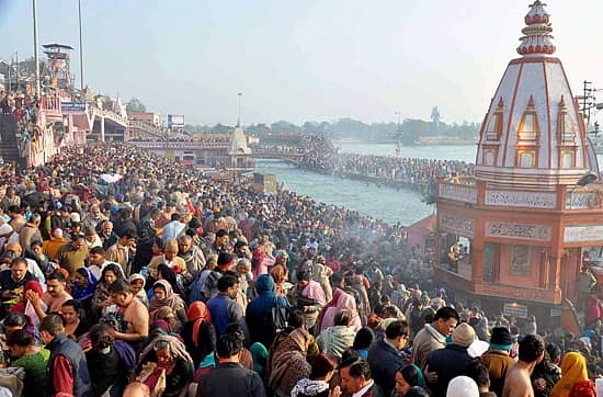 ಹರಿದ್ವಾರದ ಗಂಗಾ ತಟದಲ್ಲಿ ಭಕ್ತರು –ಸಂಗ್ರಹ ಚಿತ್ರ