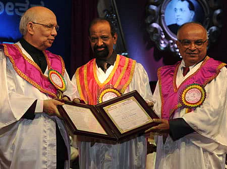 ಇನ್ನು ಡಾ.ಜಿ.ಆರ್.ವಿಶ್ವನಾಥ್...