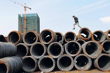 ವಿಶ್ವ ಉಕ್ಕು ತಯಾರಿಕೆ ಅಲ್ಪ ಇಳಿಕೆ