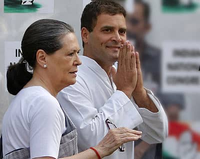 ಸೋಲಿನ ಹೊಣೆ ಹೊತ್ತ ತಾಯಿ-ಮಗ