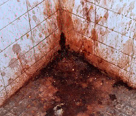 ಹಾವೇರಿ ಜಿಲ್ಲಾ ಸರ್ಕಾರಿ ಆಸ್ಪತ್ರೆ ಒಳಗಡೆ ಇರುವ ಗುಟ್ಕಾ ಉಗುಳು