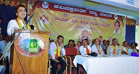 ಮುಧೋಳ ತಾಲ್ಲೂಕು 3ನೇ ಸಾಹಿತ್ಯ ಸಮ್ಮೇಳನದಲ್ಲಿ ಡಾ.ವೀಣಾ ಬನ್ನಂಜೆ ಮಾತನಾಡಿದರು