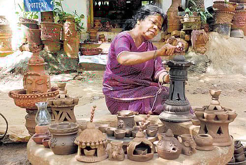 ಕುಂಬಾರಿಕೆ ಕಲೆಯ ಅರಸಿ...