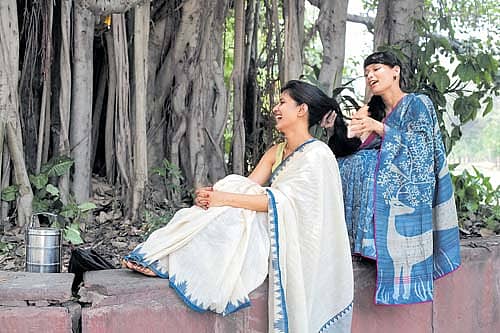 ಗುಂಜನ್‌ ಜೈನ್‌ ವಿನ್ಯಾಸದ ಸೀರೆಯಲ್ಲಿ ರೂಪದರ್ಶಿಯರು