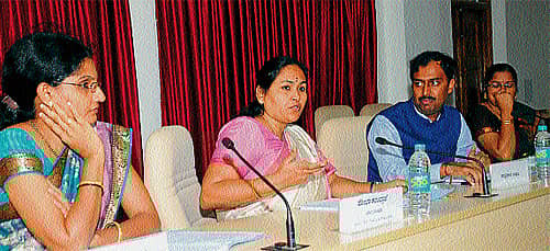 ಬಂದರಿನ ಹೂಳೆತ್ತುವ ಕಾರ್ಯ ವಿಳಂಬ