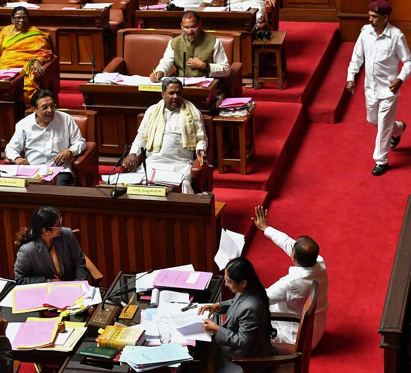 ಸಿಎಂ ಮುಂದೆ ಧರಣಿ ಕುಳಿತ ಅಮರನಾಥ ಪಾಟೀಲ