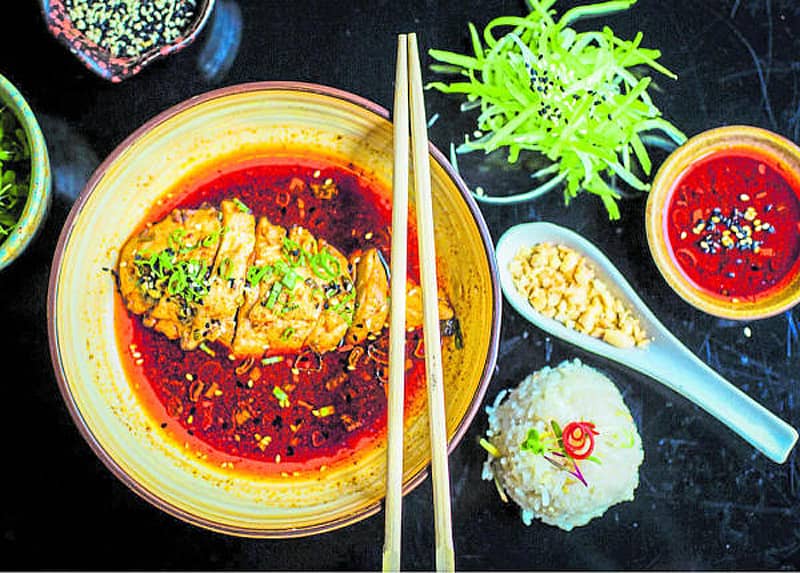 ಹಾಟ್ ಚೈನಾ ಆಕ್ಸೆನ್