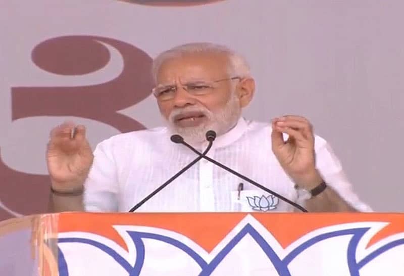 ಕಾಂಗ್ರೆಸ್ ಪಕ್ಷ ದಲಿತ ಪರ ಅಲ್ಲ, ಡೀಲ್ ಪರ: ನರೇಂದ್ರ ಮೋದಿ