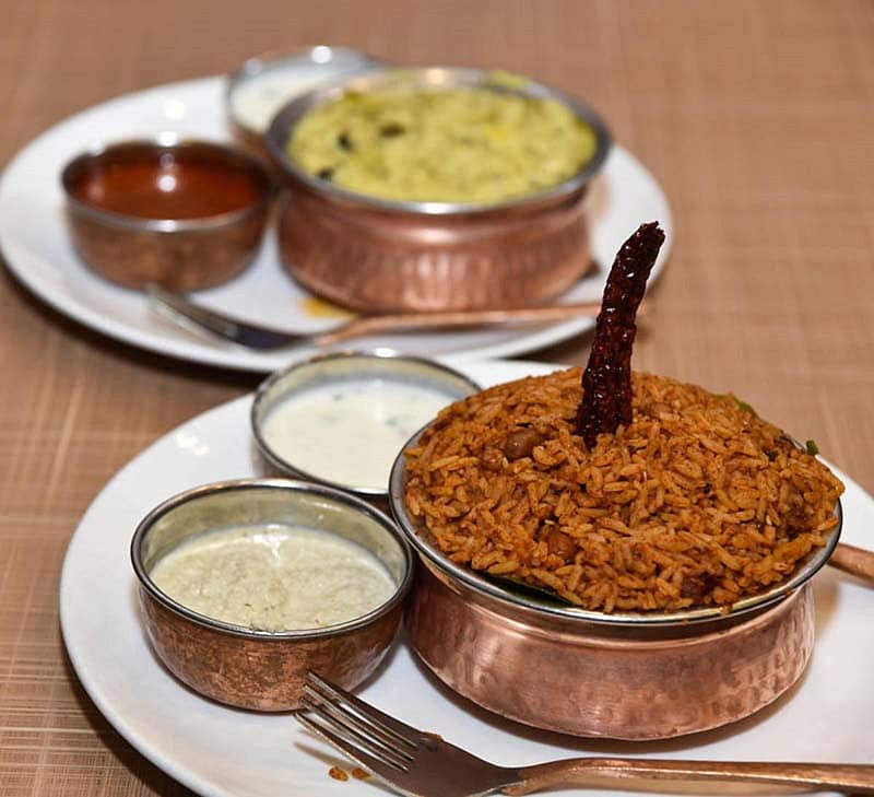 ಪುಳಿಯೋಗರೆ