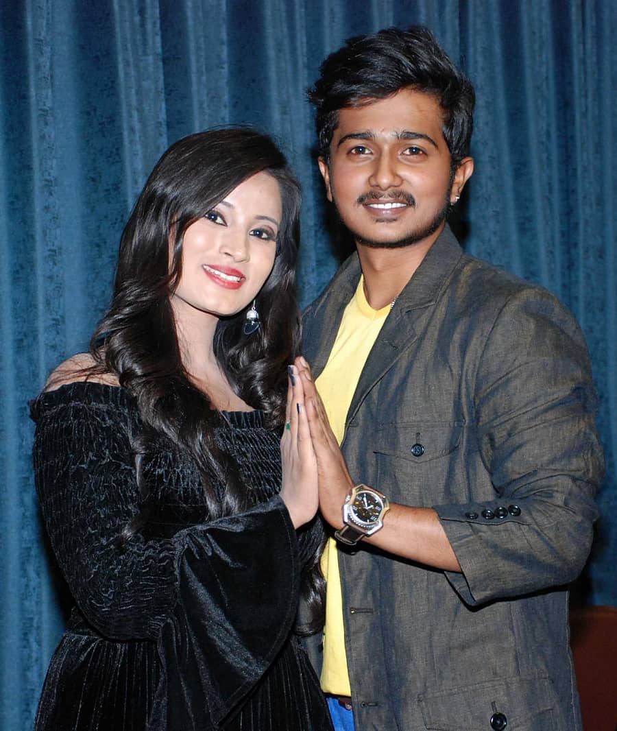 ಅನೂಷಾ ರೈ, ಅಜಯ್ ಕಾರ್ತಿಕ್