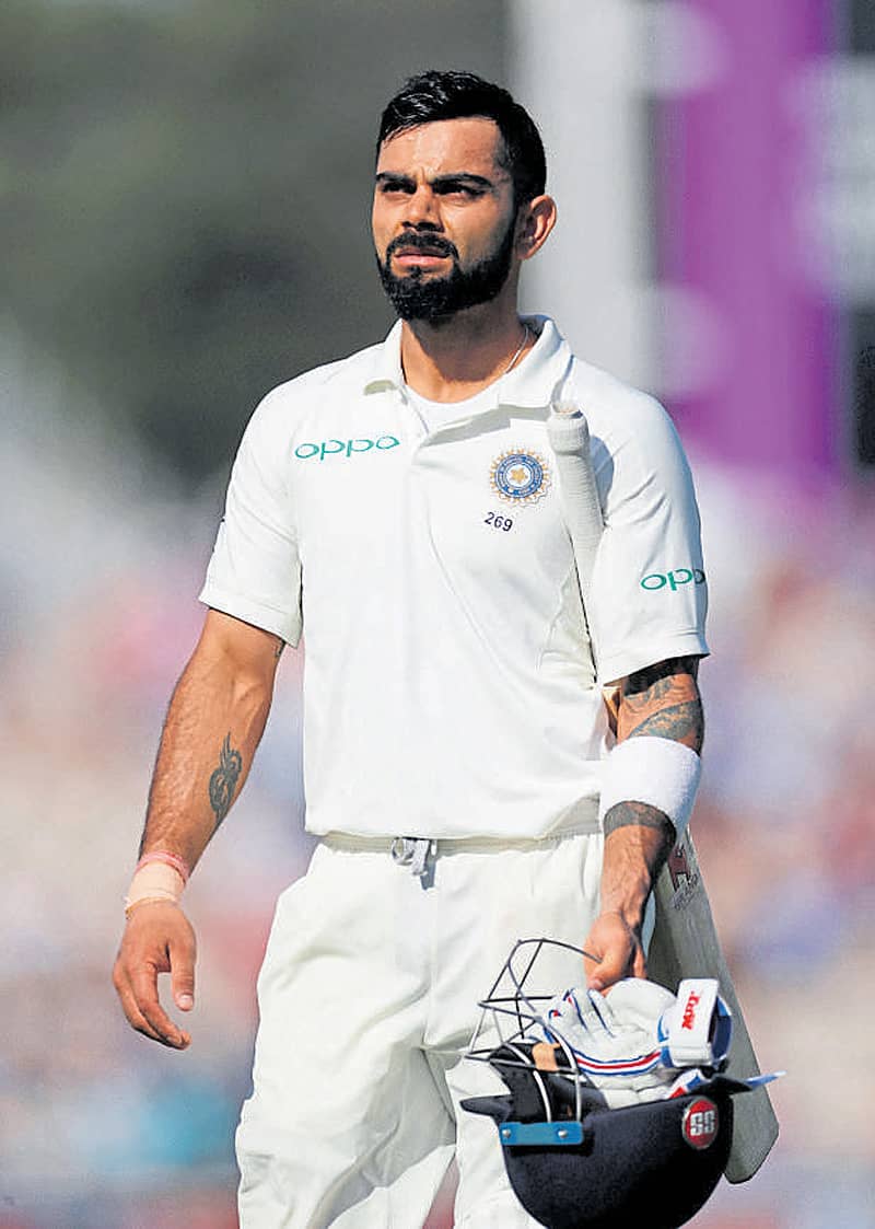 ಅರ್ಧಶತಕ ಗಳಿಸಿದ ವಿರಾಟ್‌ ಕೊಹ್ಲಿ –ರಾಯಿರ್ಟಸ್‌ ಚಿತ್ರ