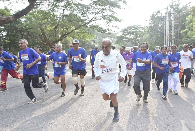 ರಸ್ತೆ ಓಟದಲ್ಲಿ ಪಾಲ್ಗೊಂಡ ಜಿ.ಟಿ ದೇವೇಗೌಡ