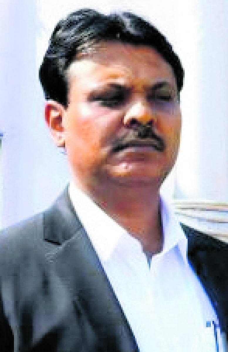 ಜಿಲ್ಲಾಧಿಕಾರಿ ಬಿ. ಶರತ್