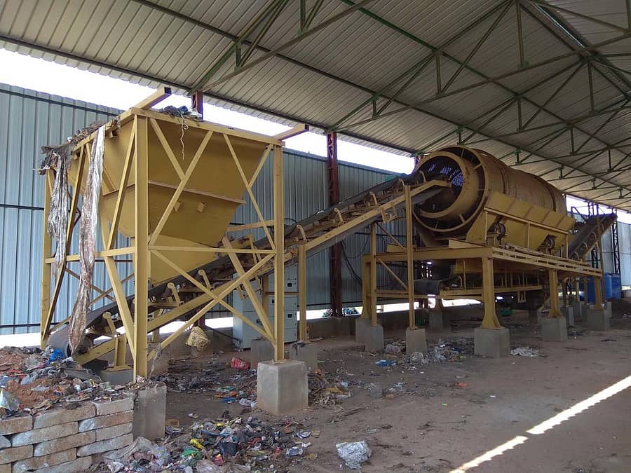 ಕಸ ಬೇರ್ಪಡಿಸಲು ಅಳವಡಿಸಿದ ಯಂತ್ರ ಸ್ಥಗಿತಗೊಂಡಿರುವುದು