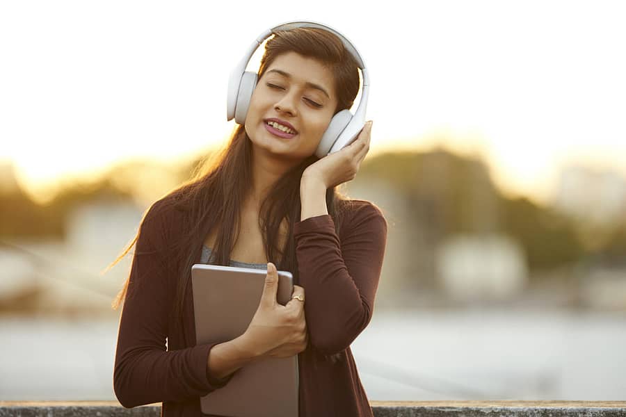 ಇಯರ್ ಫೋನ್