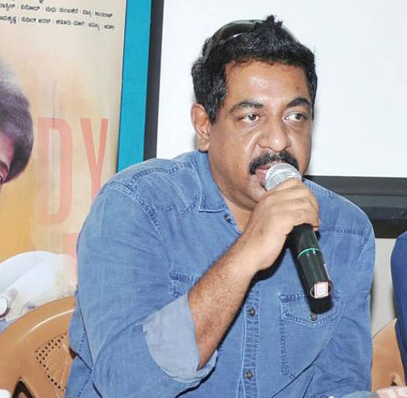 ಗೋಷ್ಠಿಯಲ್ಲಿ ಯೋಗರಾಜ್ಭಟ್ ಮಾತನಾಡಿದರು.