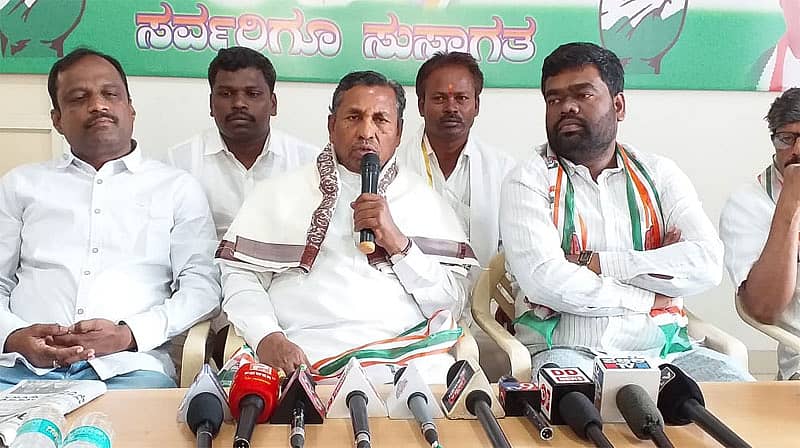 ಸುದ್ದಿಗೋಷ್ಠಿಯಲ್ಲಿ ಕೋಲಾರ ಲೋಕಸಭಾ ಕ್ಷೇತ್ರದ ಕಾಂಗ್ರೆಸ್ ಅಭ್ಯರ್ಥಿ ಕೆ.ಎಚ್. ಮುನಿಯಪ್ಪ