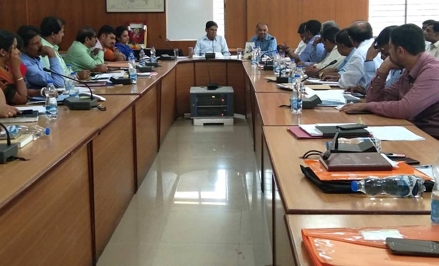 ಸಭೆಯಲ್ಲಿ ಜಿಲ್ಲಾ ಉಸ್ತುವಾರಿ ಕಾರ್ಯದರ್ಶಿ ಬಸವರಾಜು ಪಾಲ್ಗೊಂಡಿದ್ದರು