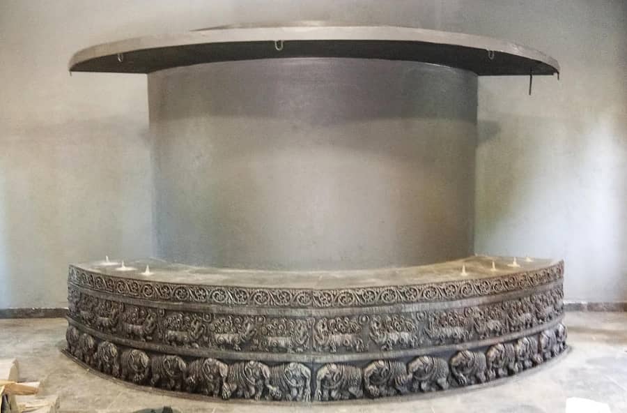 ನಿರ್ಮಾಣಗೊಂಡ ದ್ವಾದಶ ಸ್ವರಸ್ತಂಭ