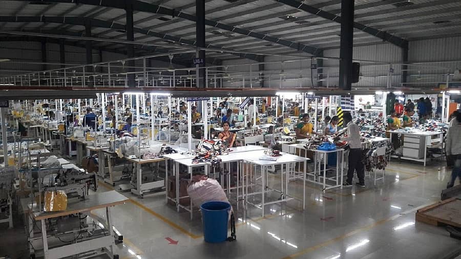 ಹೊನಗನಹಳ್ಳಿ ಬಳಿಯಿರುವ ಶ್ರೀ ಸದಾಶಿವ ಗಾರ್ಮೆಂಟ್ಸ್